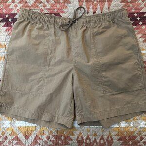 Filson Dry Falls Shorts in Khaki